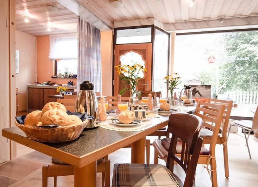 Dining room Photo