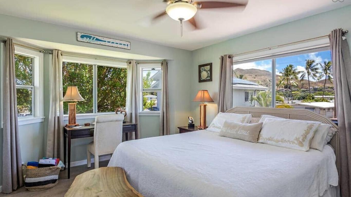 Relax at Kapakai Cottage 2-Bedroom Comfort with Full Kitchen & WD