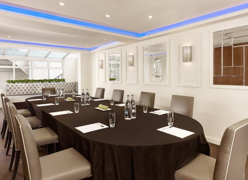 Conference room Photo