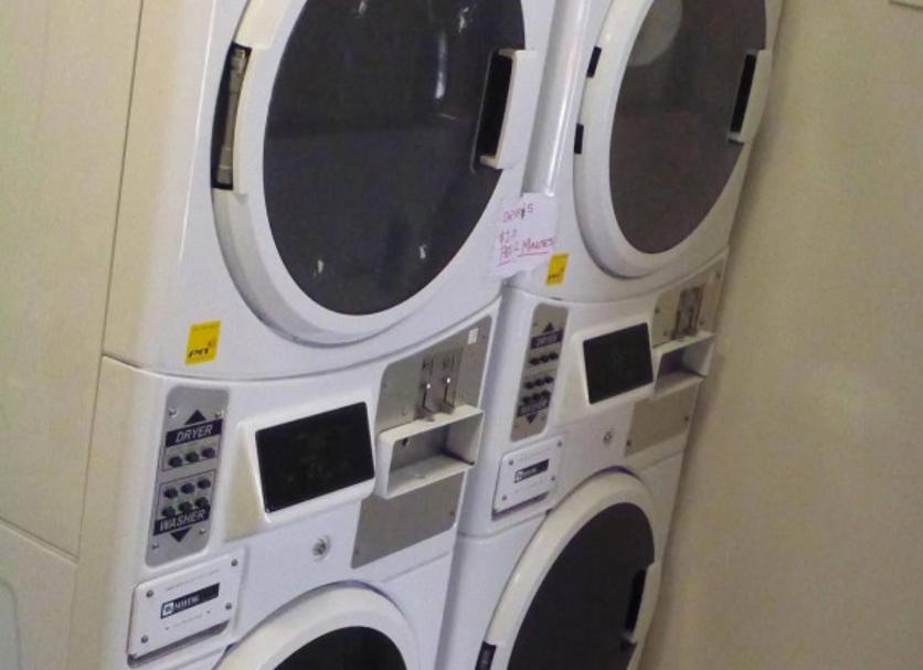 Laundry facility Photo