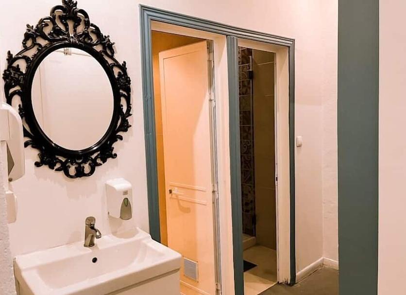 Bathroom Photo