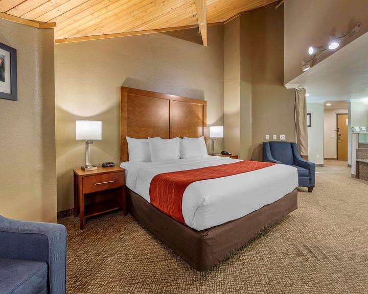 Comfort Inn Fontana from $121. Fontana Hotel Deals & Reviews - KAYAK