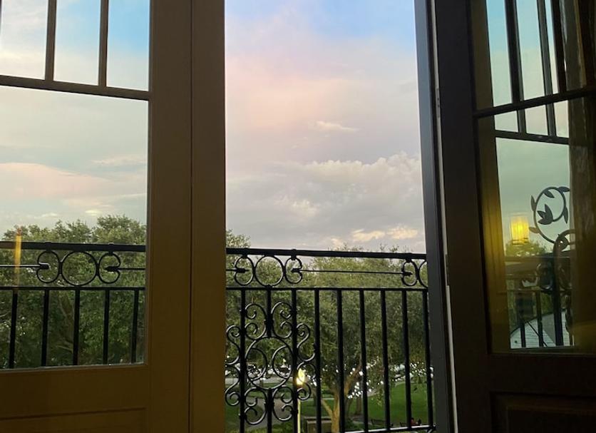 Balcony Photo