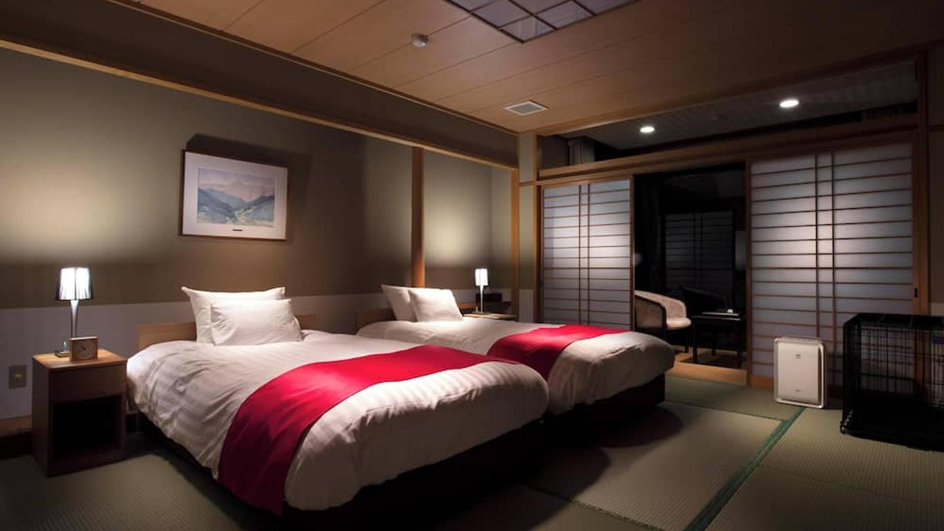 Matsusaka Wanwan Paradise Mori No Hotel Smeall