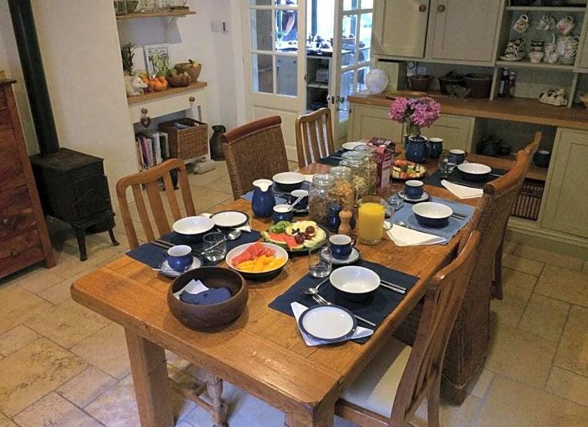 Dining room Photo