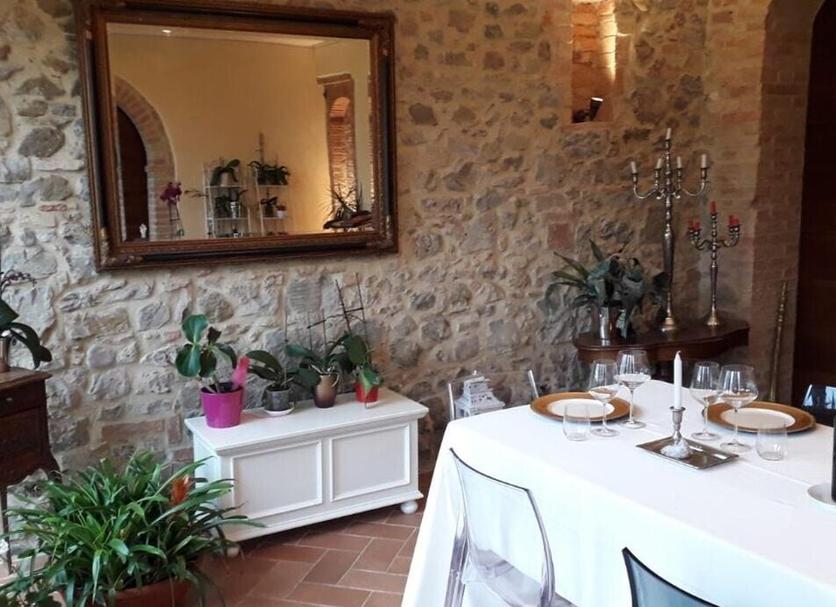 Dining room Photo