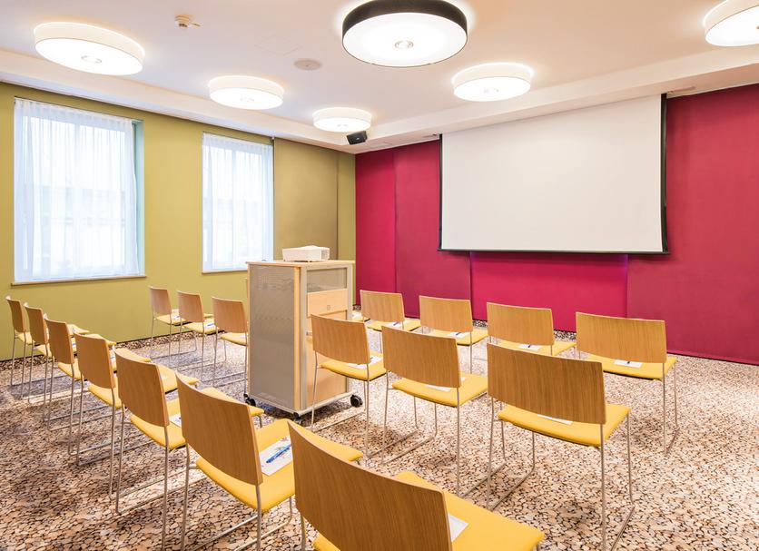 Conference room Photo