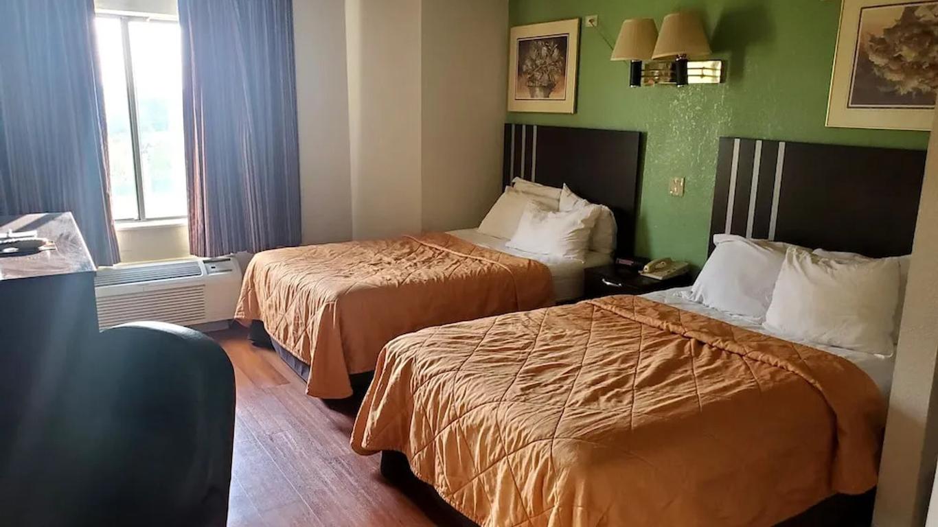 Pleasant Stay Inn and Suites