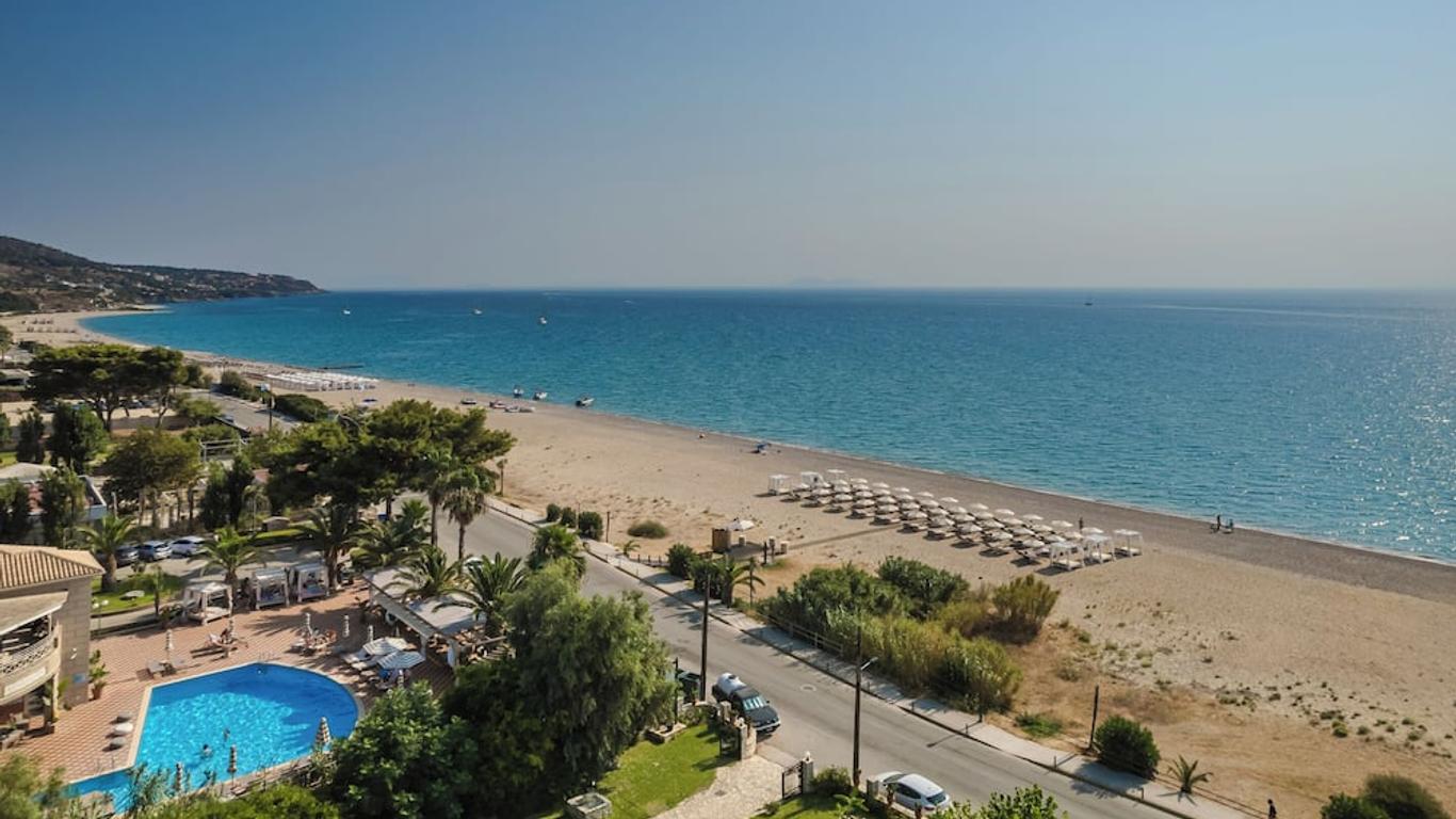 Makis Hotel