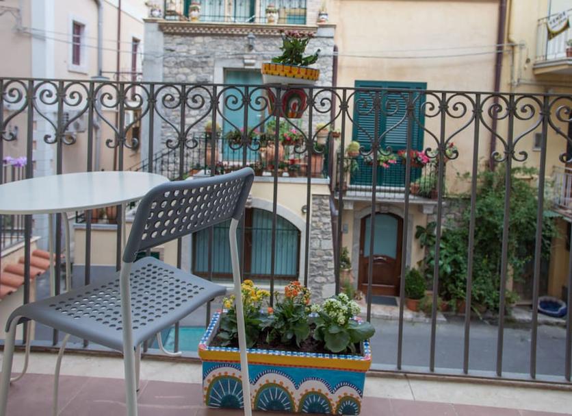 Balcony Photo