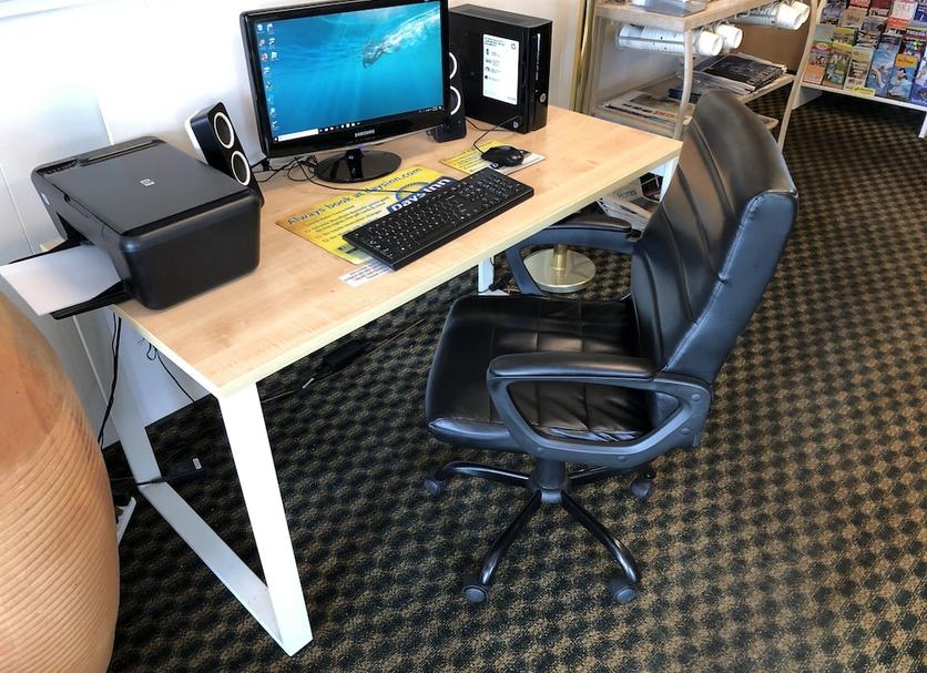 Business center Photo