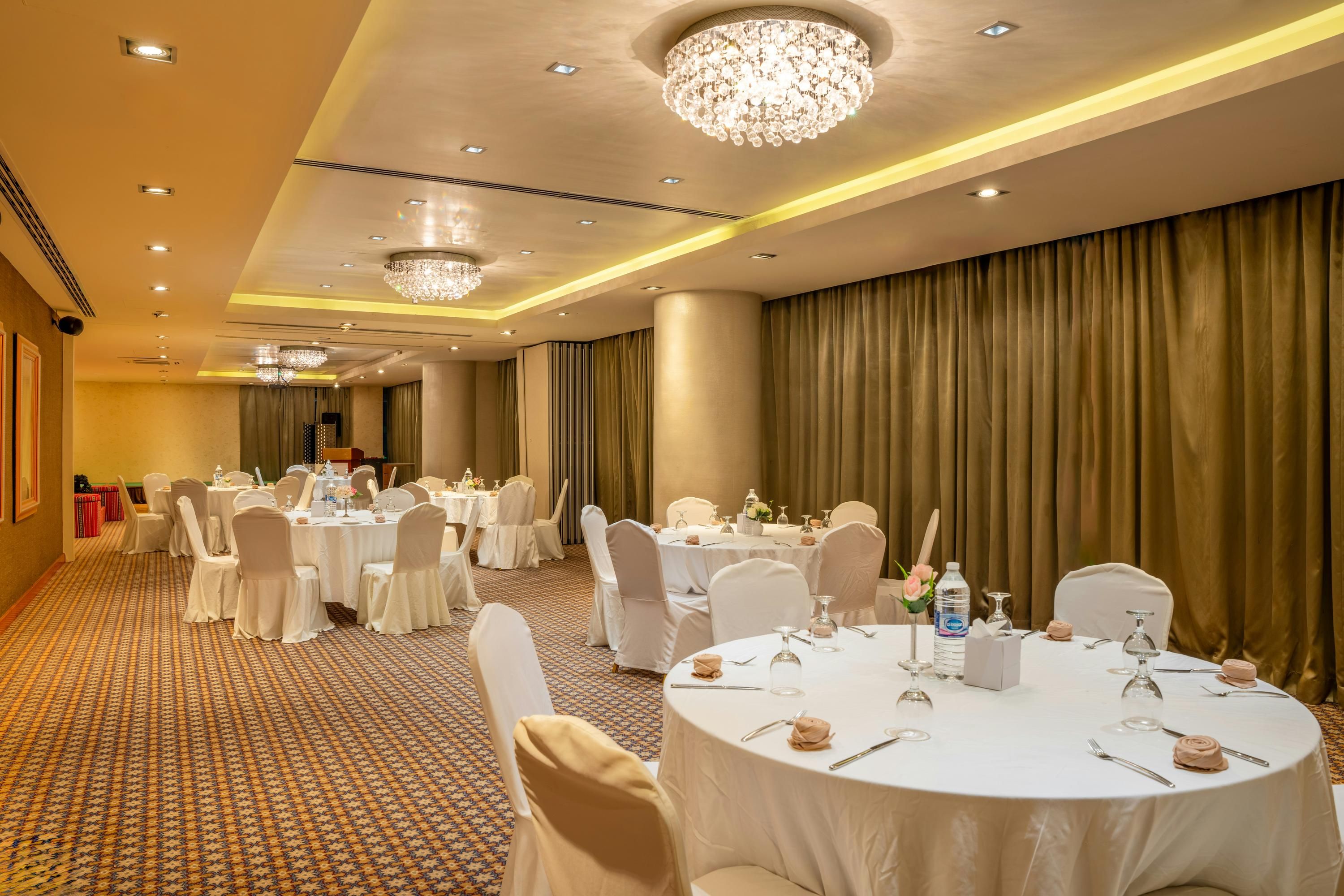 Banquet hall