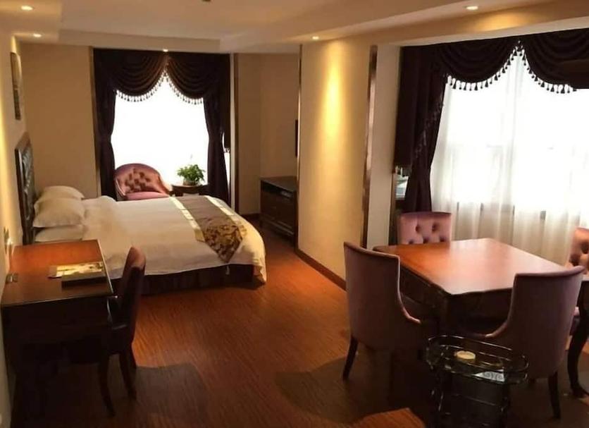 Bedroom Photo