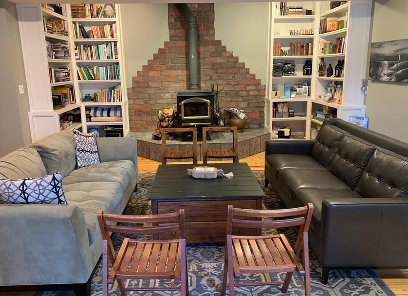 Lounge Photo