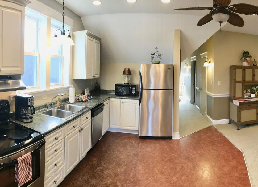 Kitchen Photo