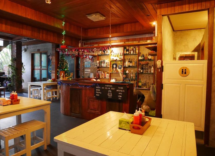 Bar Photo