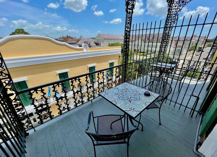 Balcony Photo