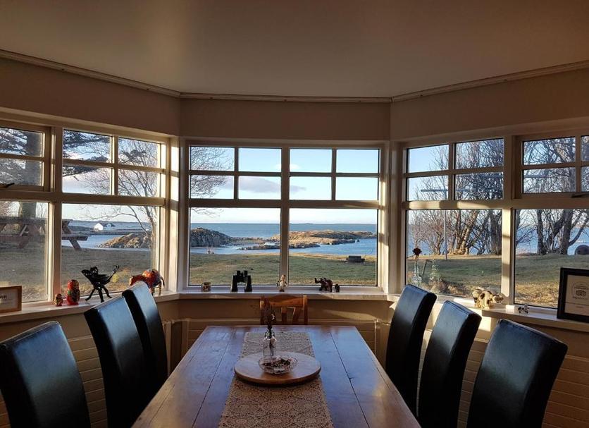 Dining room Photo