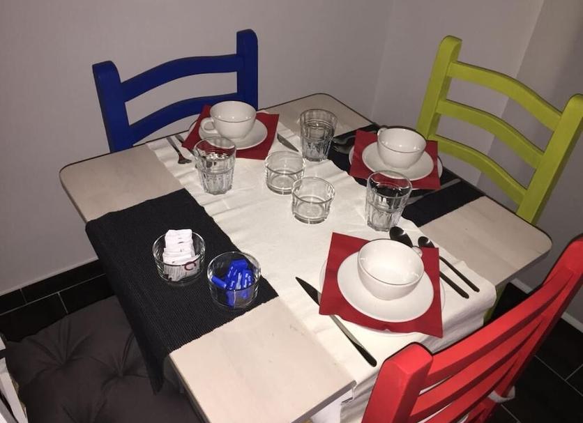Dining room Photo