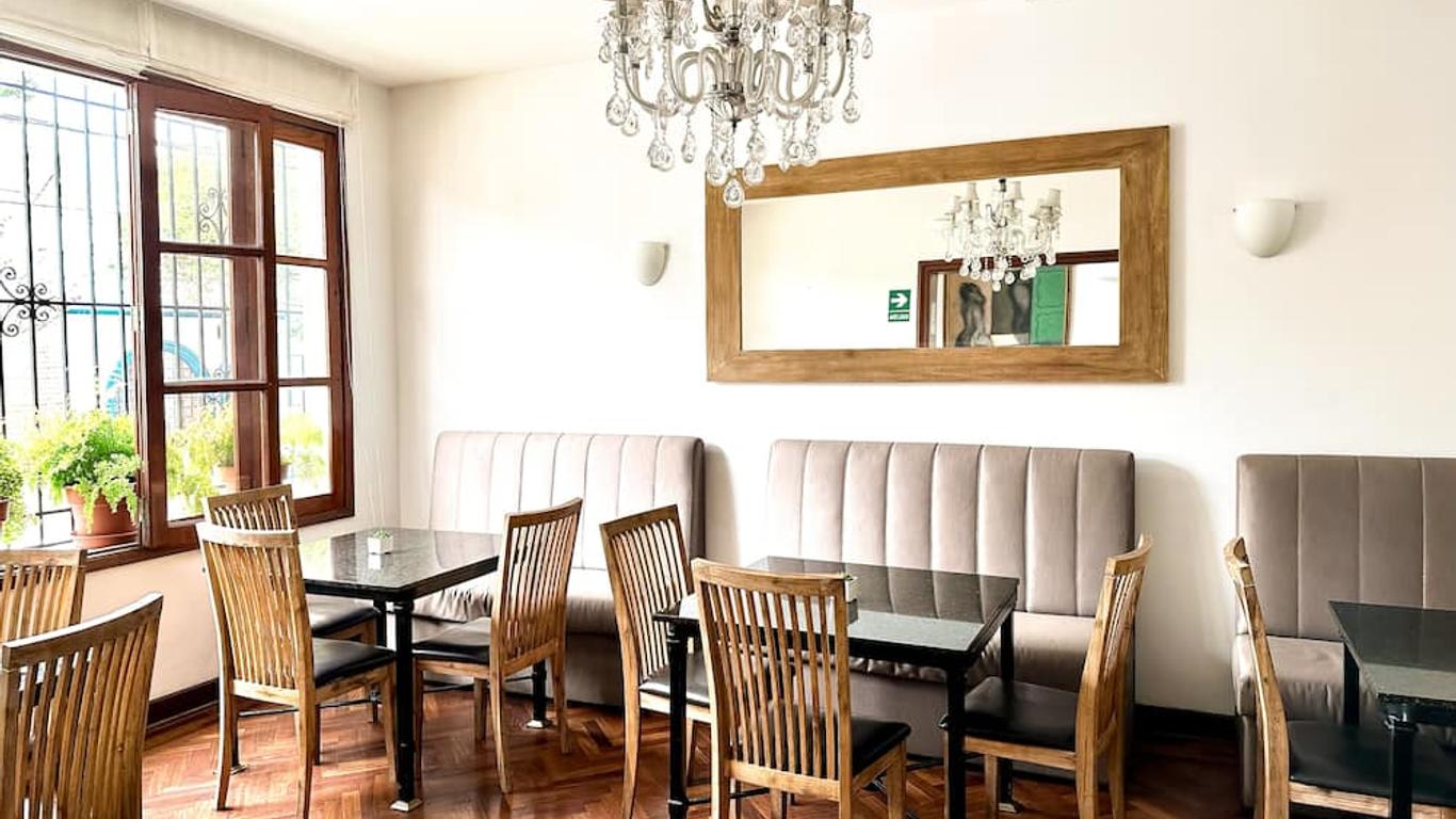 El Golf Hotel Boutique