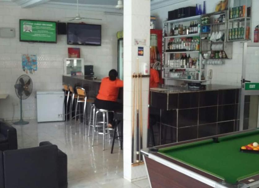 Bar Photo