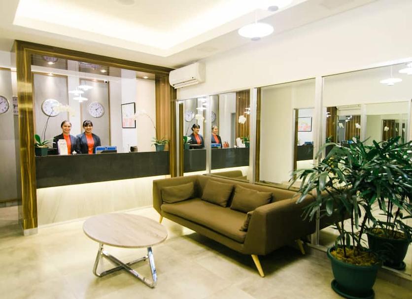 Front desk Photo