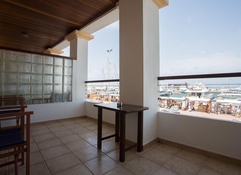Balcony Photo