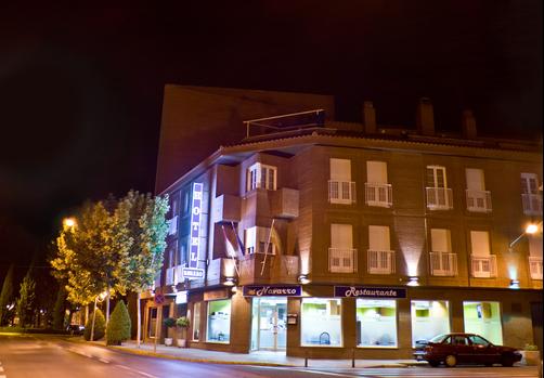 Hotel Navarro - Ciudad Real - Building