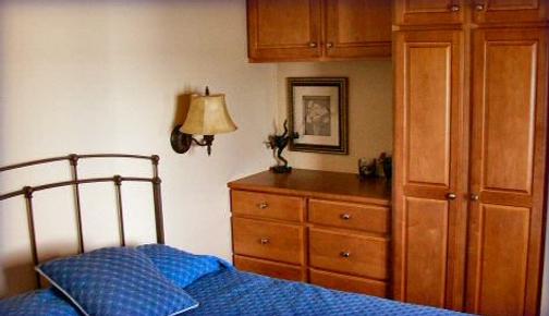 Cliff Dwellers Resort - Sturgeon Bay