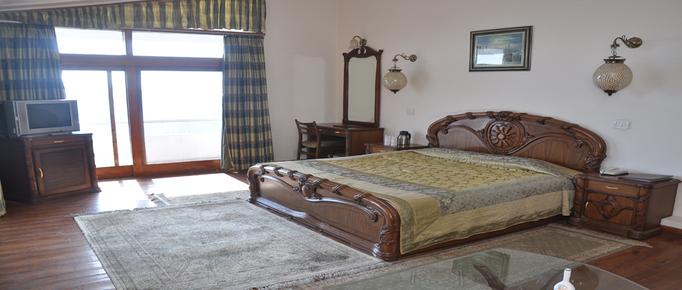 Hotel Blossom - Shimla - Bedroom