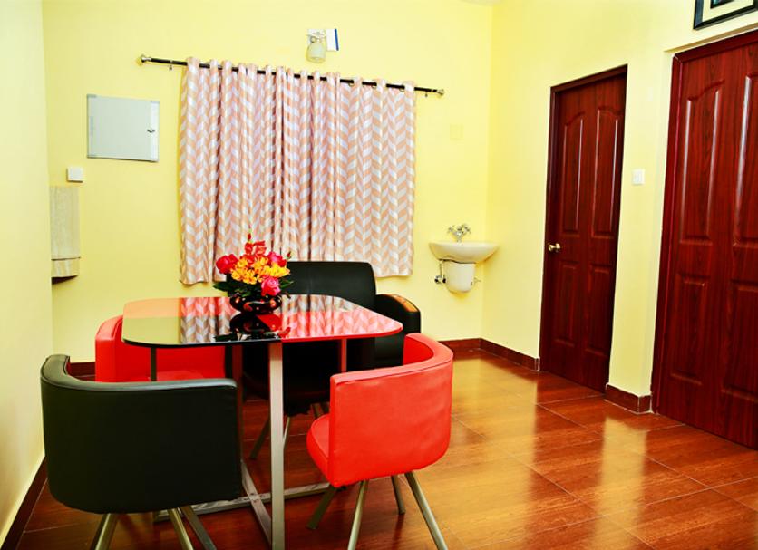 Dining room Photo
