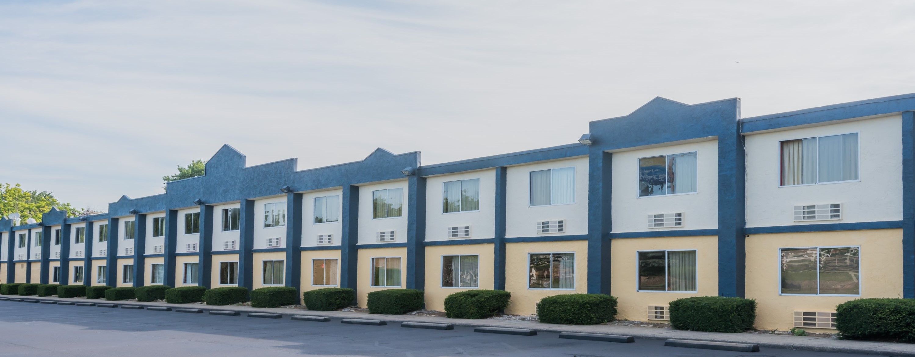 Columbus Grand Hotel & Banquet Center from 50. Columbus Hotel Deals & Reviews KAYAK