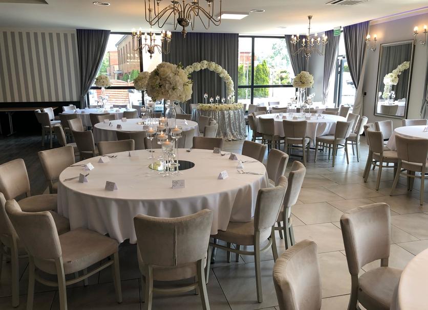 Banquet hall Photo
