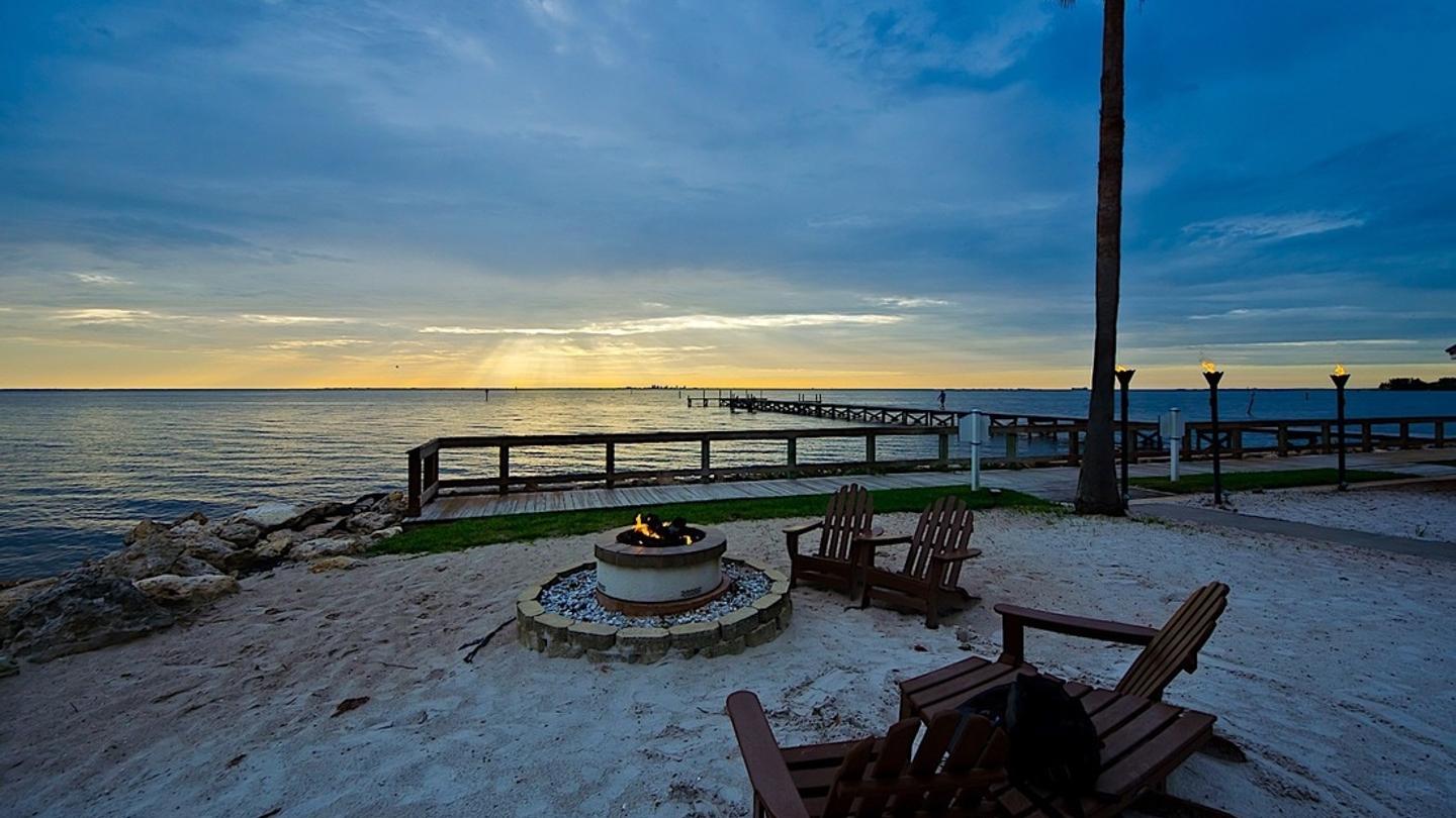 The Resort & Club At Little Harbor 504. Ruskin Hotel Deals & Reviews