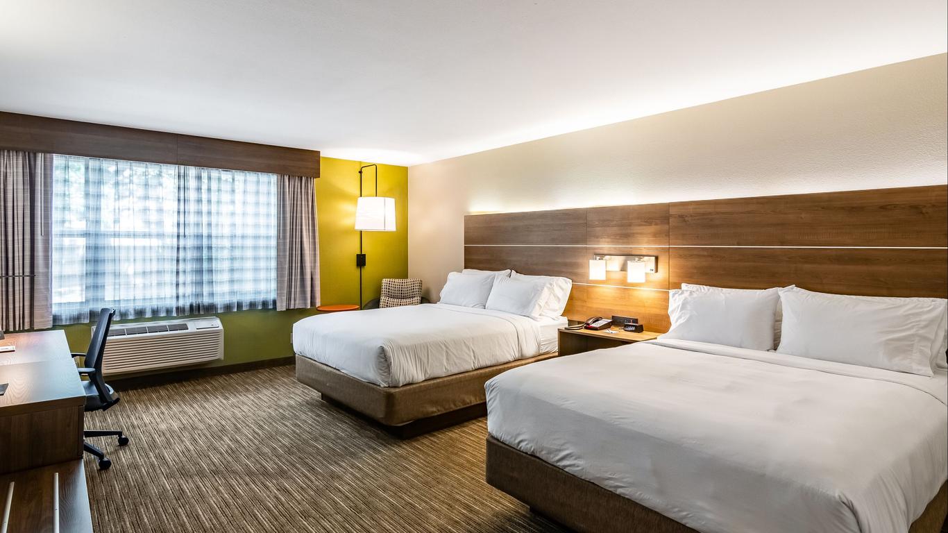 Holiday Inn Express & Suites Camarillo