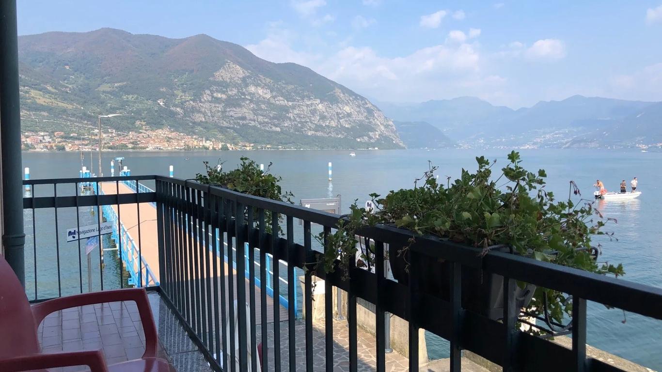 Albergo Ristorante Punta Dell'Est