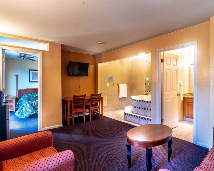 Master Suites Hotel 122 Waldorf Hotel Deals Reviews - Kayak