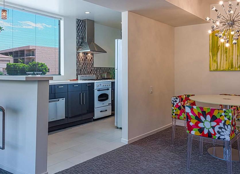 Kitchen Photo
