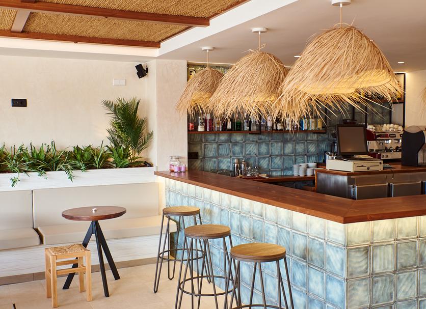 Bar Photo