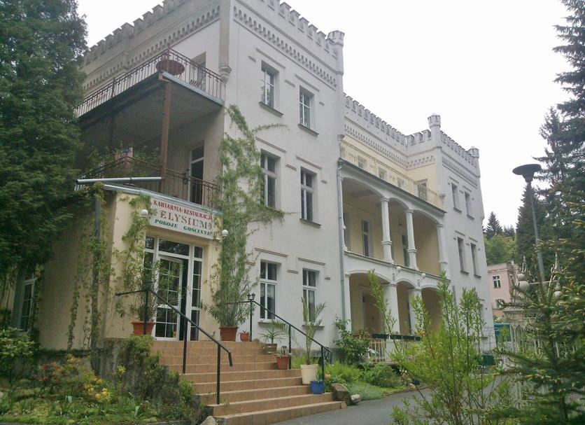Building Photo