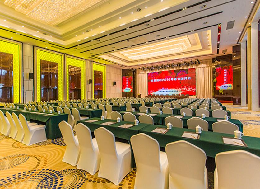 Banquet hall Photo