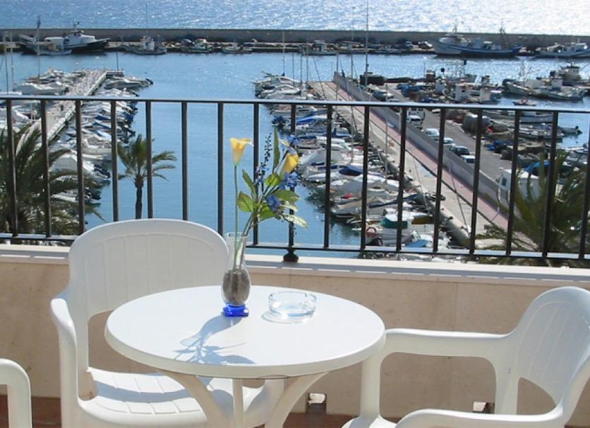 Balcony Photo