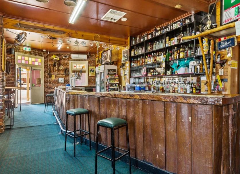 Bar Photo
