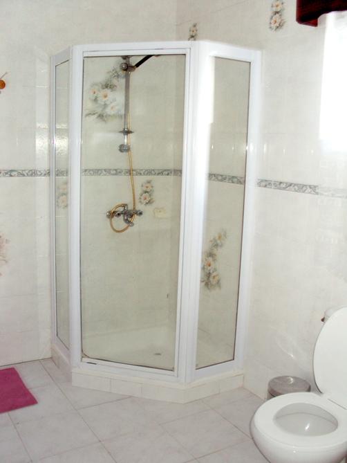 Jamalac Bungalows - Mahe Island - Bathroom