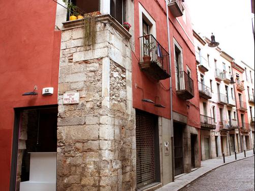Girona Medieval Suites Apartments - Girona - Building