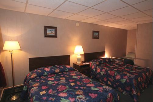 Bluffs Inn Bessemer - Bessemer - Bed