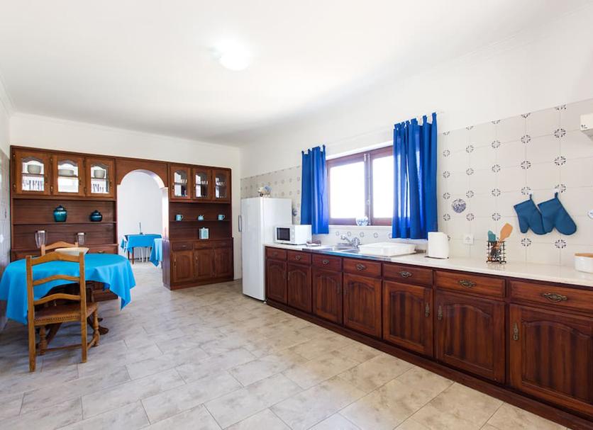 Kitchen Photo