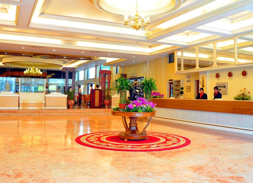Front desk Photo