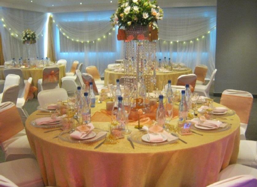 Banquet hall Photo