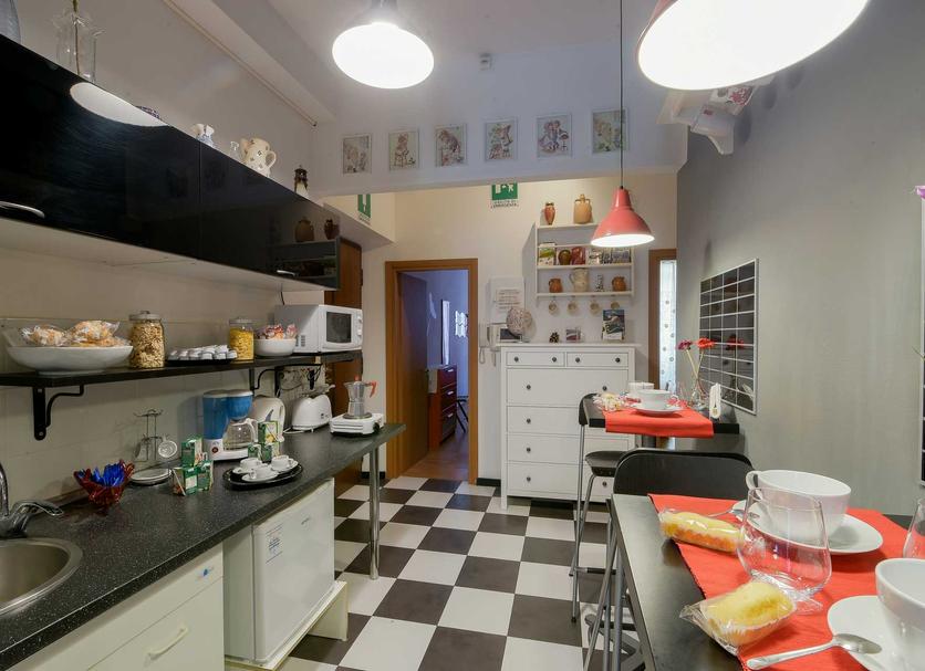Kitchen Photo